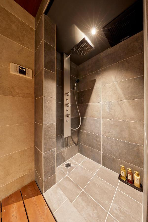 Willa 古今 天下茶屋 With A Private Parking Lot And A Half Open-Air Bath And Direct To Kix Osaka Zewnętrze zdjęcie