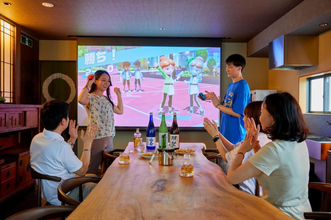 Willa 古今 天下茶屋 With A Private Parking Lot And A Half Open-Air Bath And Direct To Kix Osaka Zewnętrze zdjęcie